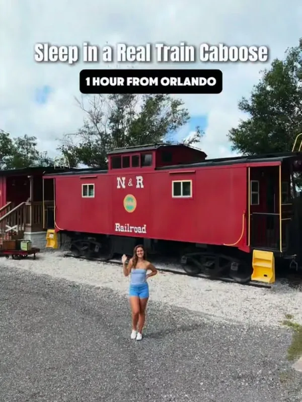Instagram reel of the N&R Railroad Caboose Getaway in Kenansville